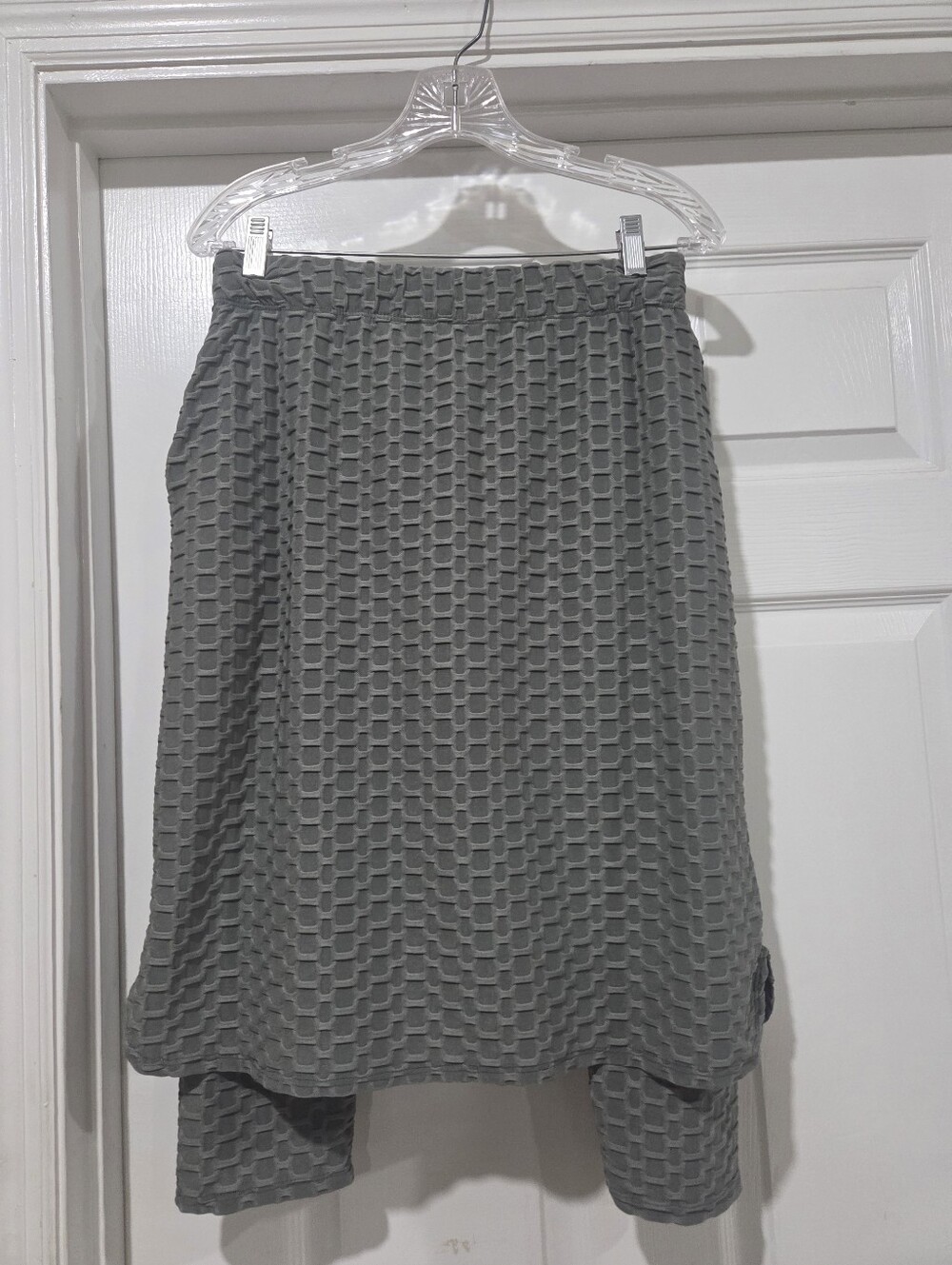 Women’s Textured Skirt